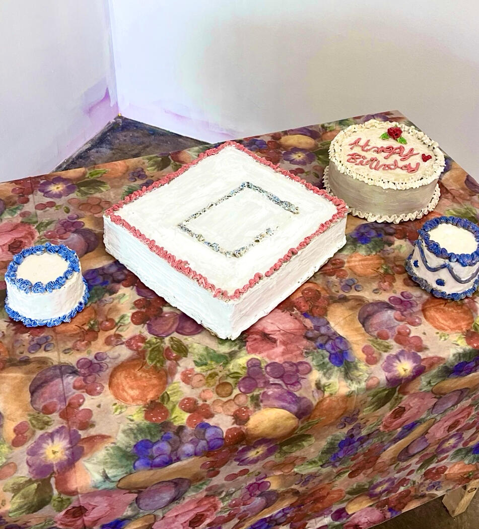 Ceramics Cakes 2024 - White Stoneware